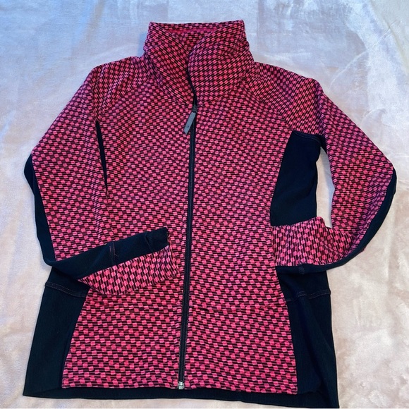 Lululemon jacket size 12 - Picture 2 of 11
